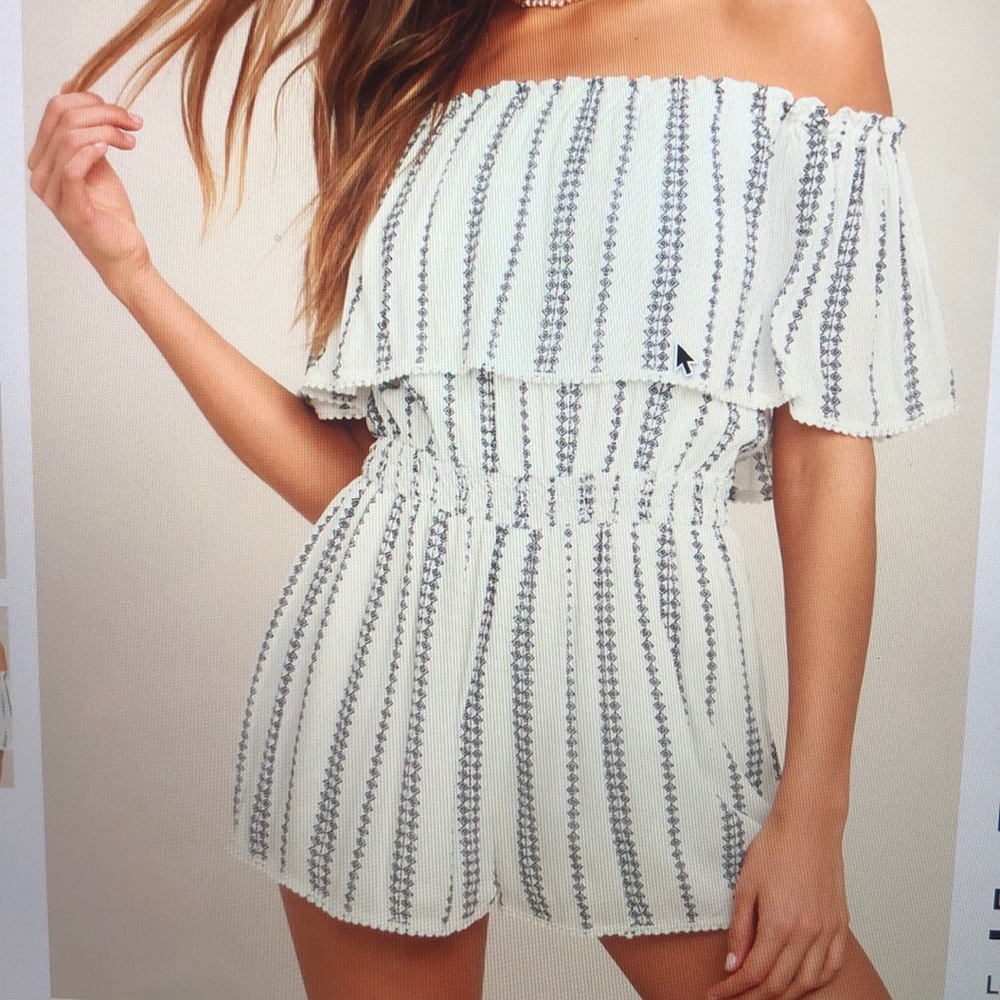 Super cute off the shoulder romper!